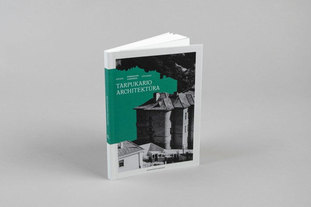 Knygos nuotrauka Tarpukario architektūra